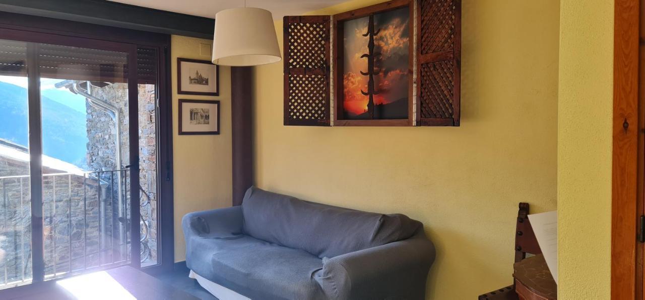 Apartaments Rurals XIX ケラルブス エクステリア 写真